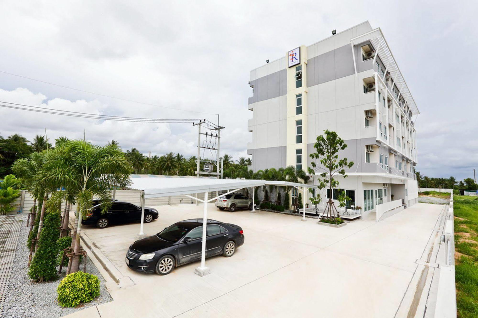 Rangh Place Ban Map Samet Daeng Exterior photo